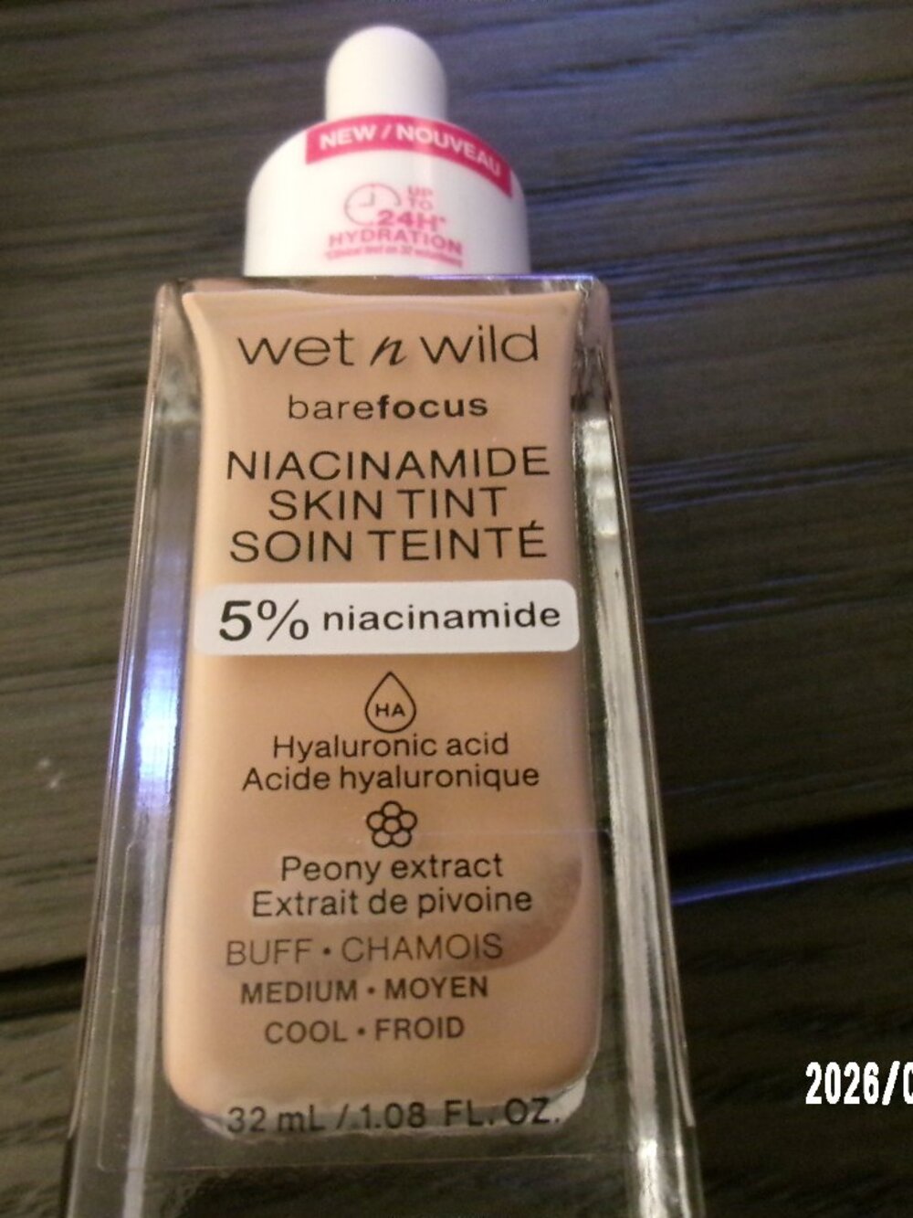 wet n wild Bare Focus Skin Tint, 5% Niacinamide Enriched, Buildable Sheer BUFF